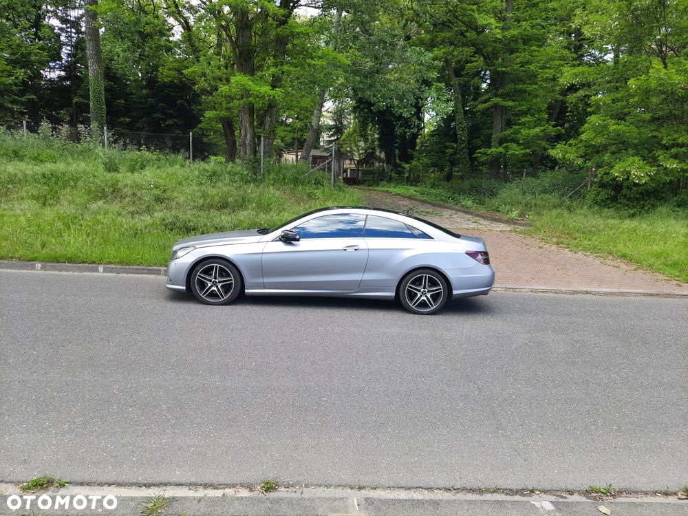 Mercedes-Benz Klasa E 350 CDI BlueEff - 6