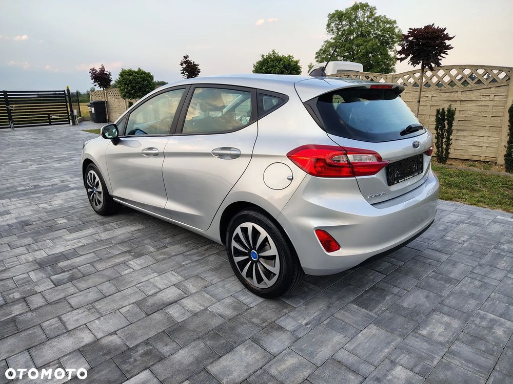 Ford Fiesta 1.1 S&S TREND - 6