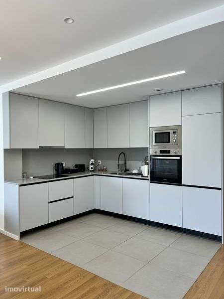 Apartamento T2 semi-novo em Barcelos - Grande imagem: 5/12