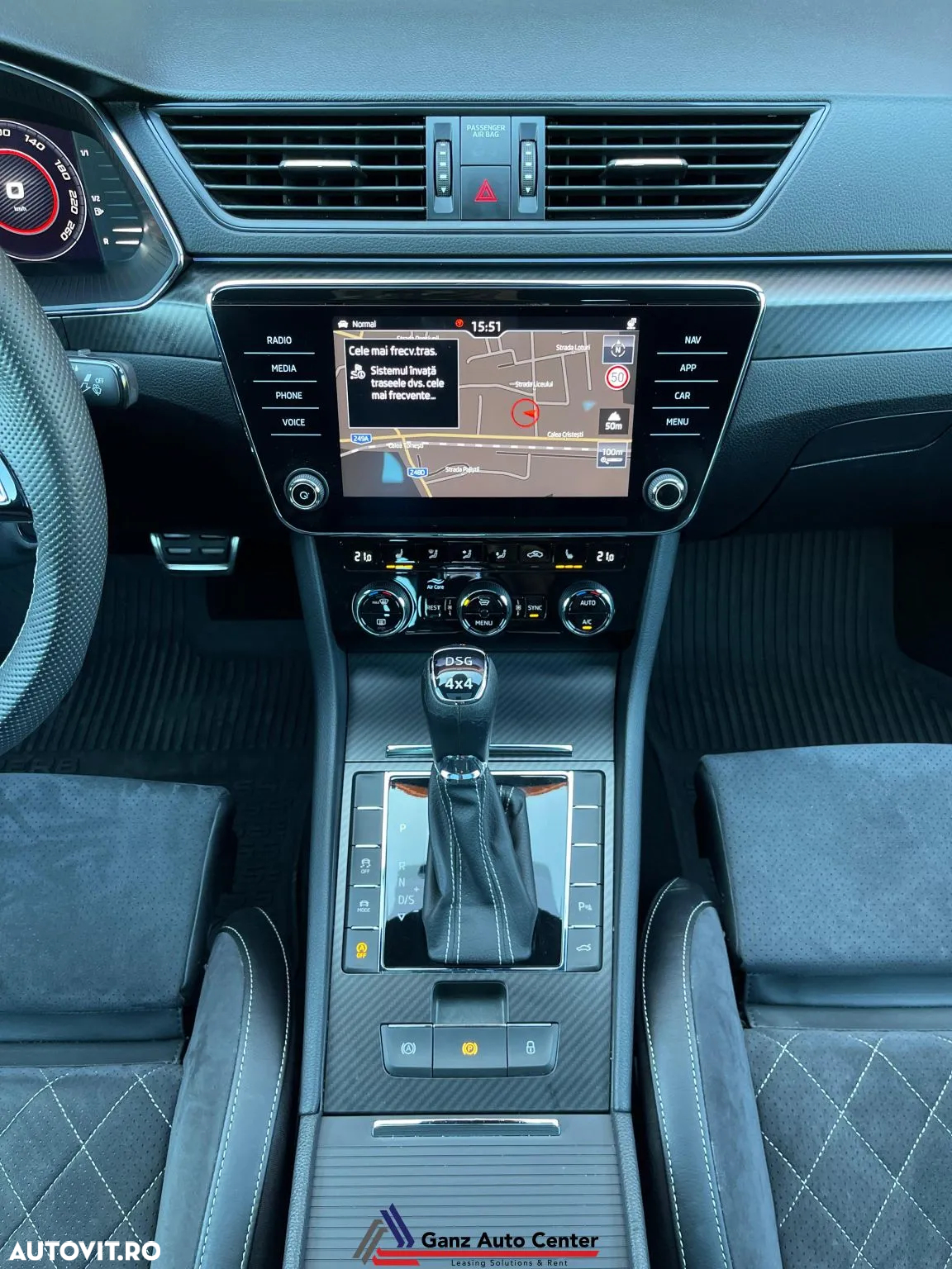 Skoda Superb 2.0 TDI 4X4 DSG Sportline - 11