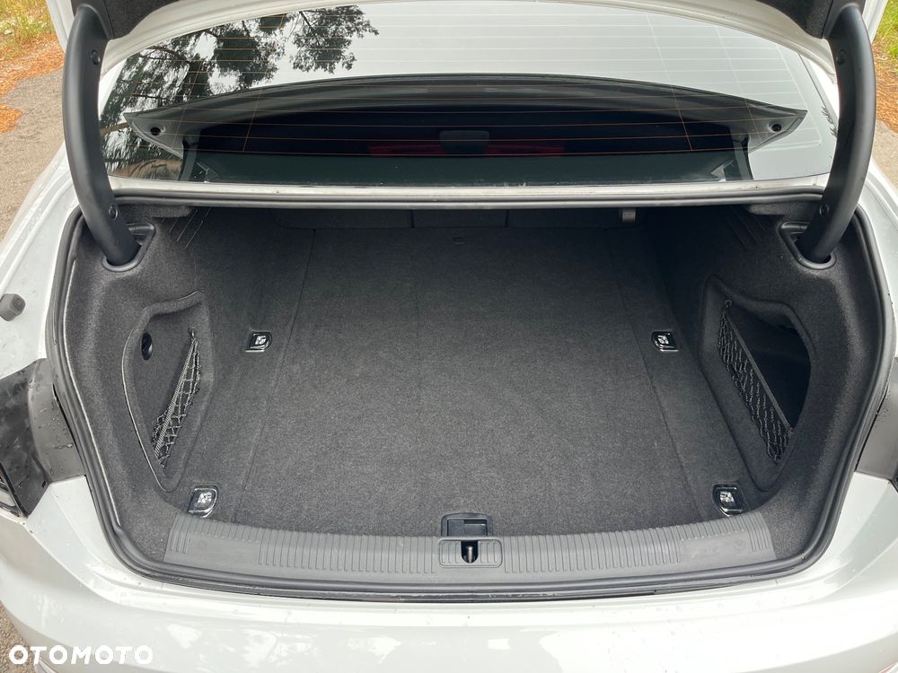 Audi A4 - 27
