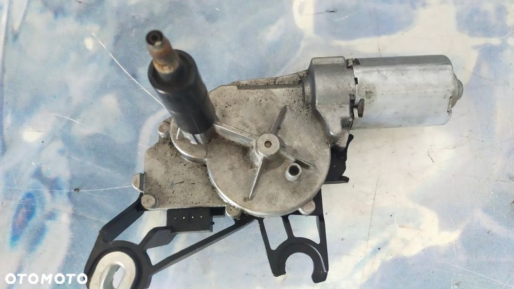 Silnik Wycieraczek VW   6Q6955711C - 3