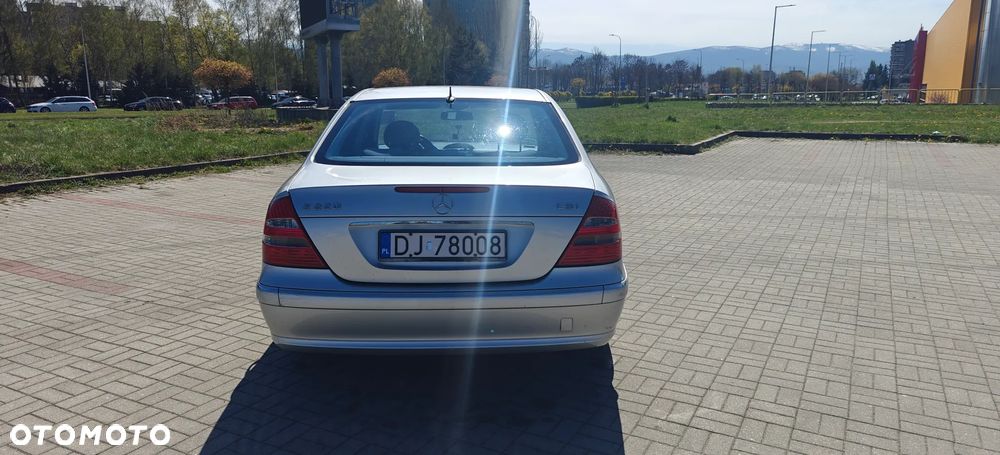 Mercedes-Benz Klasa E 220 CDI Automatik Avantgarde - 6