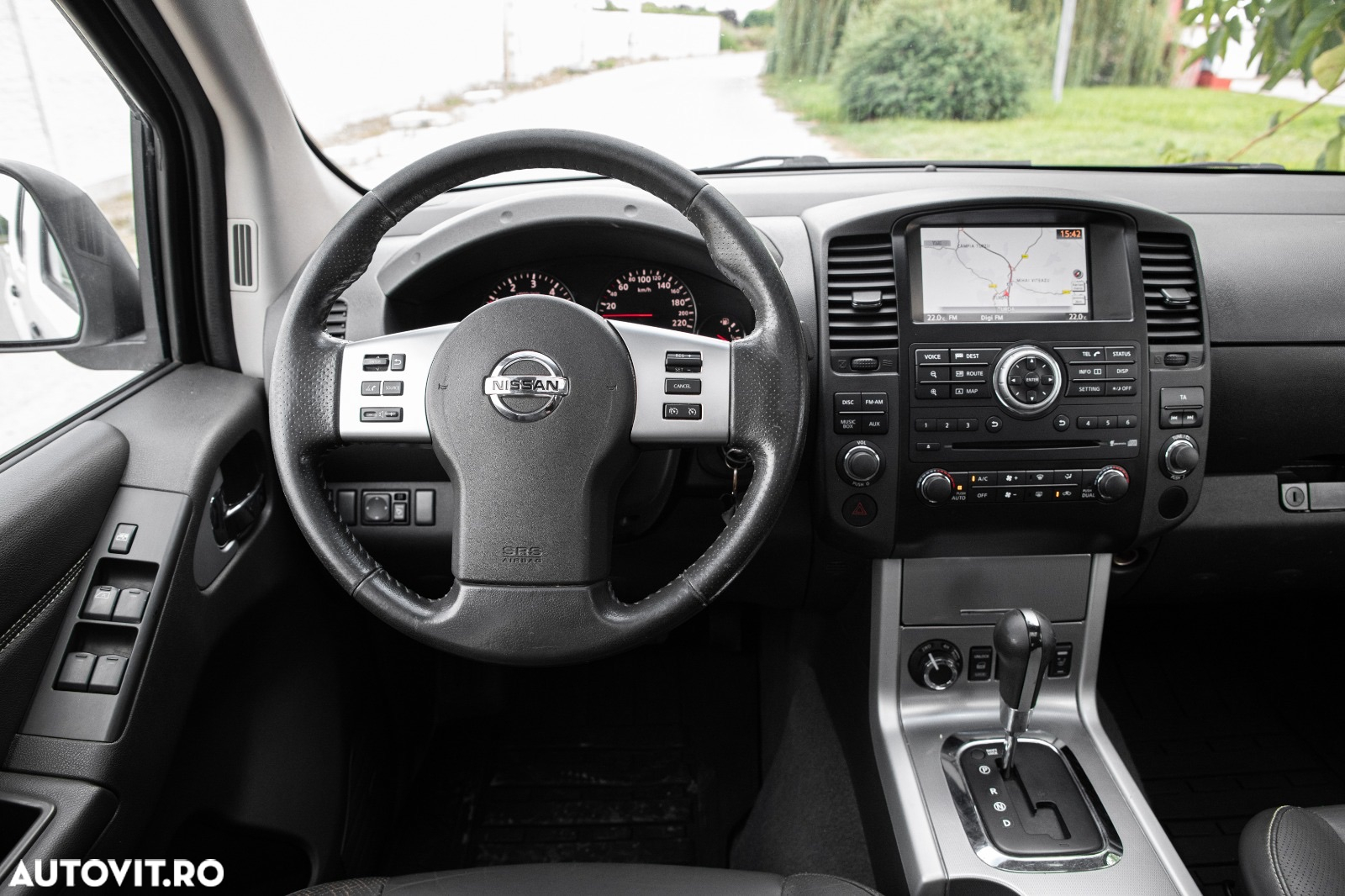 Nissan Navara 3.0 V6 dCi Double Cab LE Plus Aut. - 14