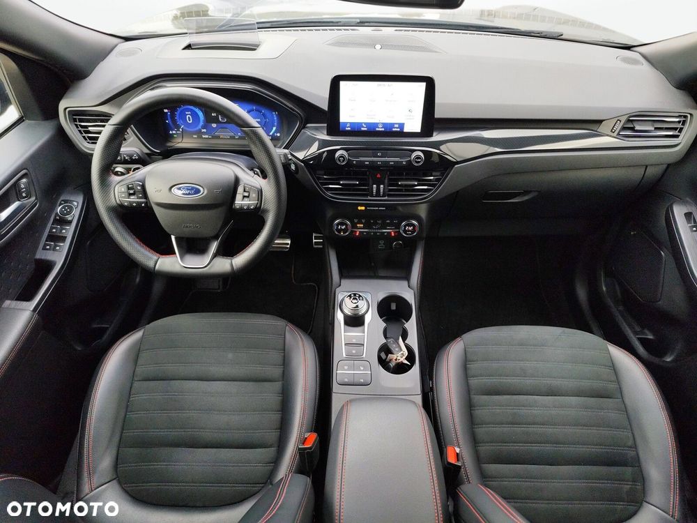 Ford Kuga - 17