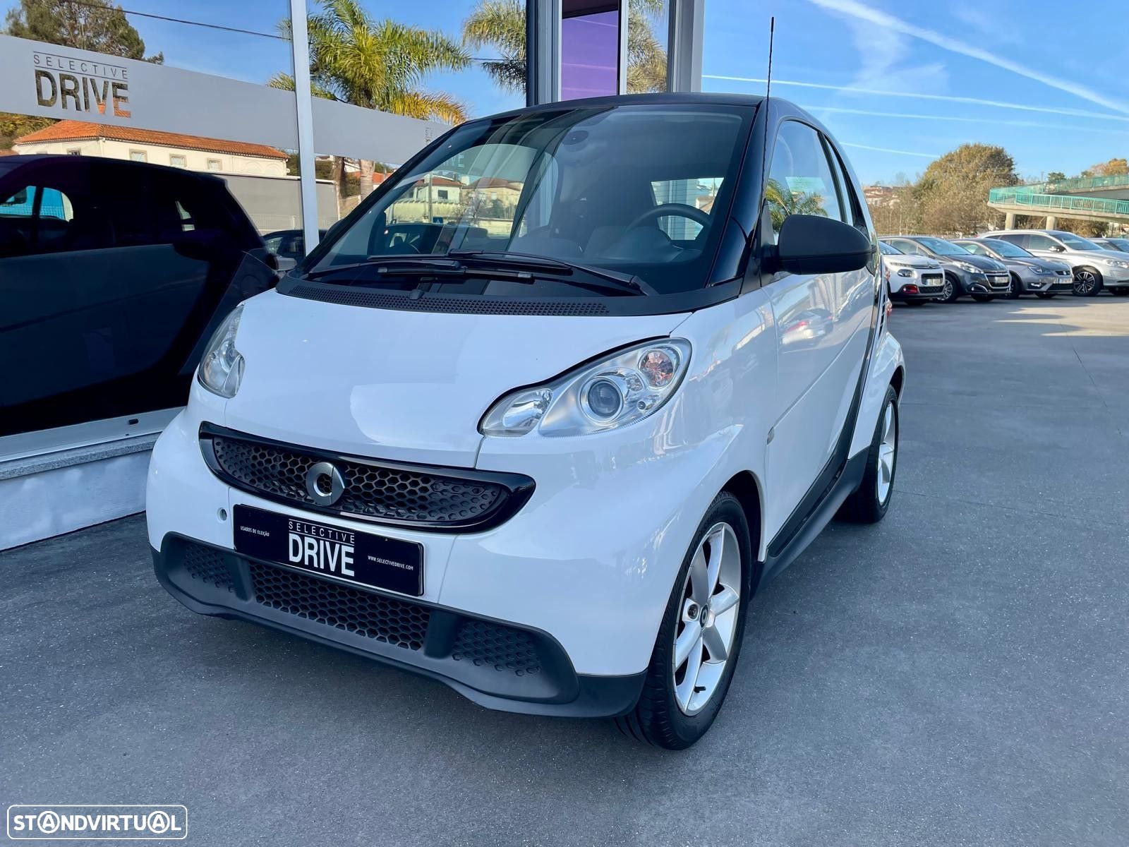 Smart ForTwo Coupé 0.8 cdi Pure 54 Softouch - 1