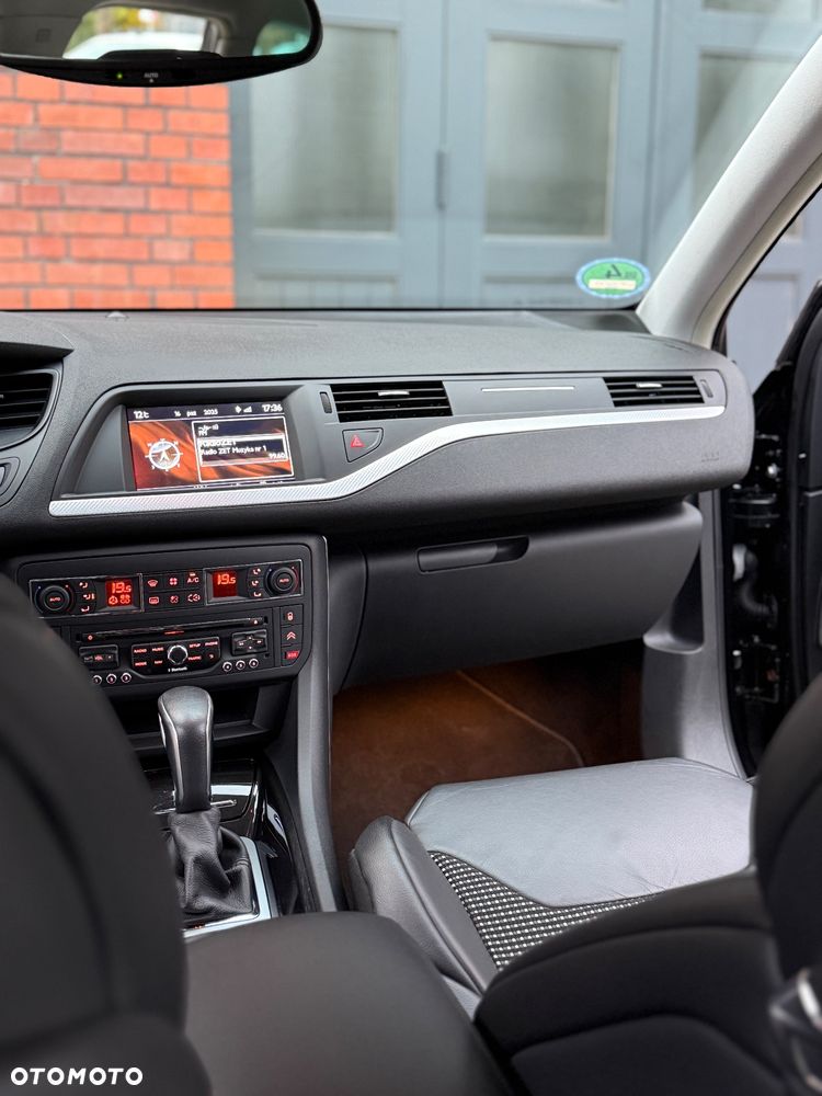Citroën C5 2.0 HDi Exclusive - 27