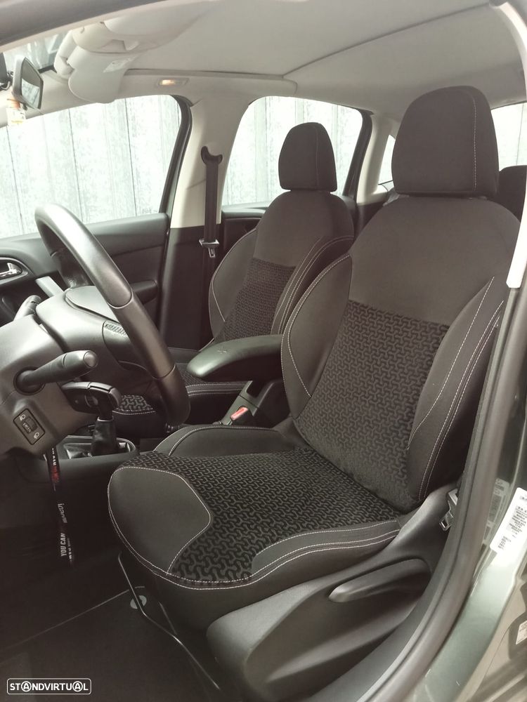 Citroën C3 1.4 Airdream Seduction - 20