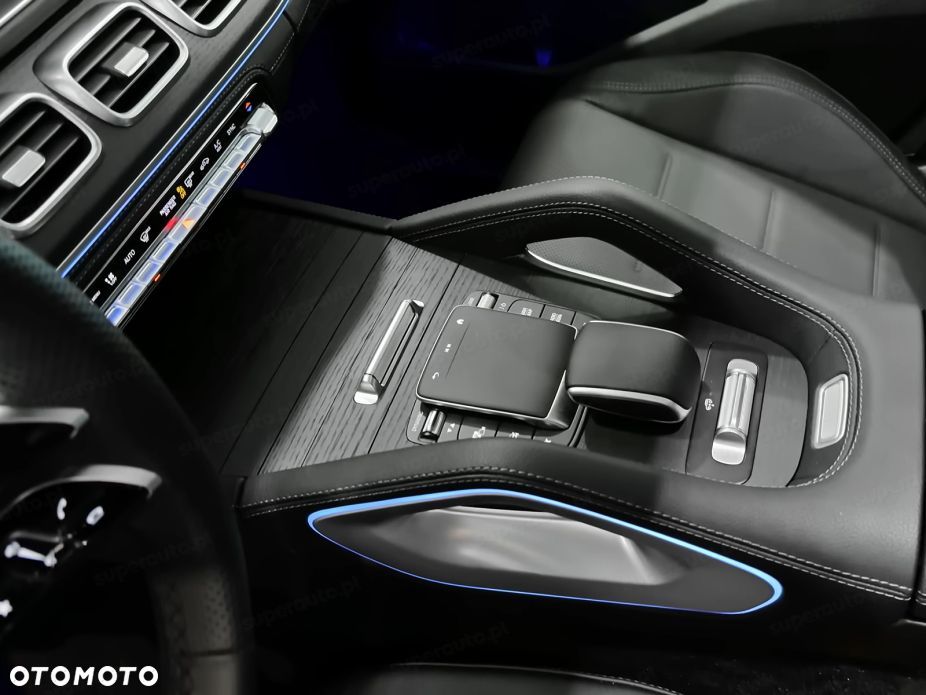 Mercedes-Benz GLE 450 d mHEV 4-Matic AMG Line - 11