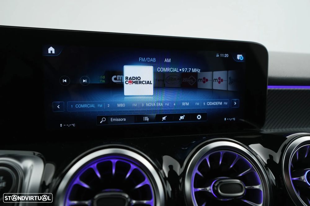 Mercedes-Benz GLB 180 d AMG Line - 18