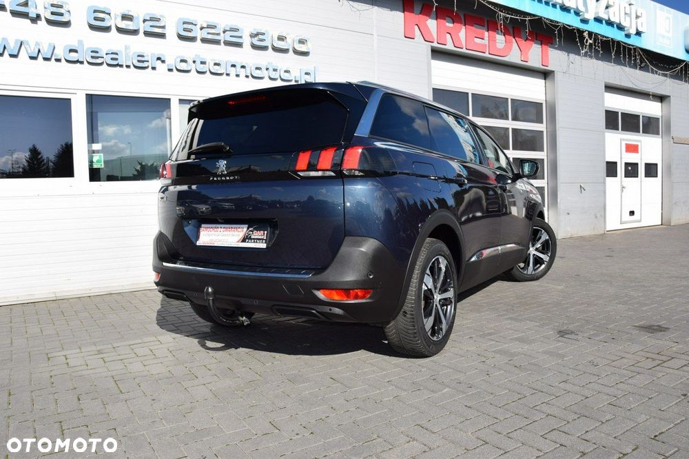 Peugeot 5008 - 16