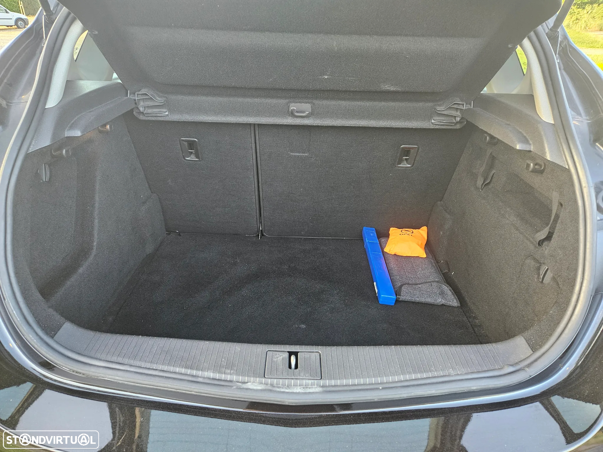 Opel Astra 1.4 Executive - 20