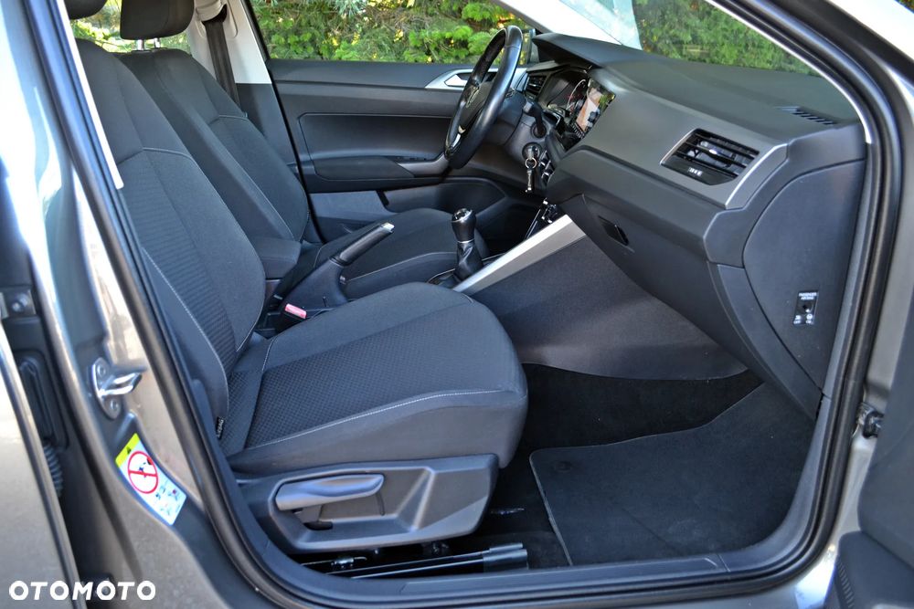 Volkswagen Polo - 24