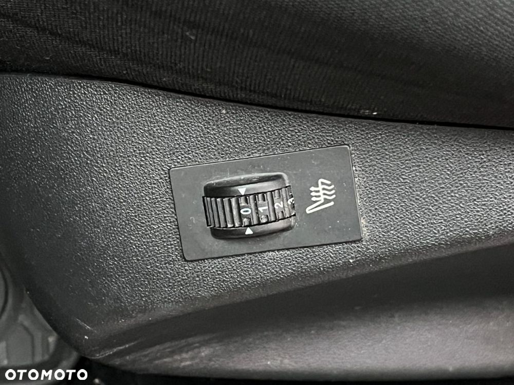 Peugeot 208 Blue-HDi 100 Stop&Start Style - 23