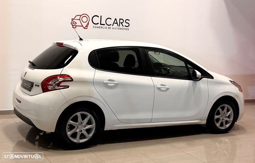Peugeot 208 1.4 HDi - 4