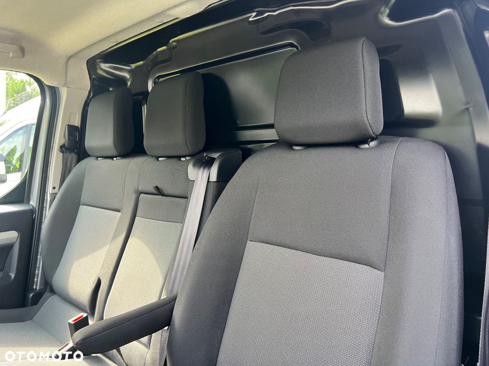 Opel Vivaro - 30