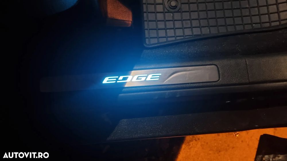 Ford Edge 2.0 EcoBlue Bi-Turbo 4x4 Aut. Titanium - 17