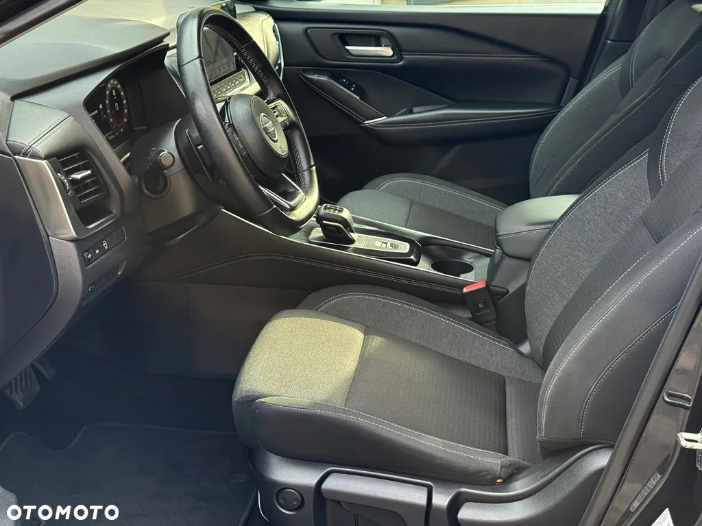 Nissan Qashqai 1.3 DIG-T MHEV Xtronic Tekna - 6