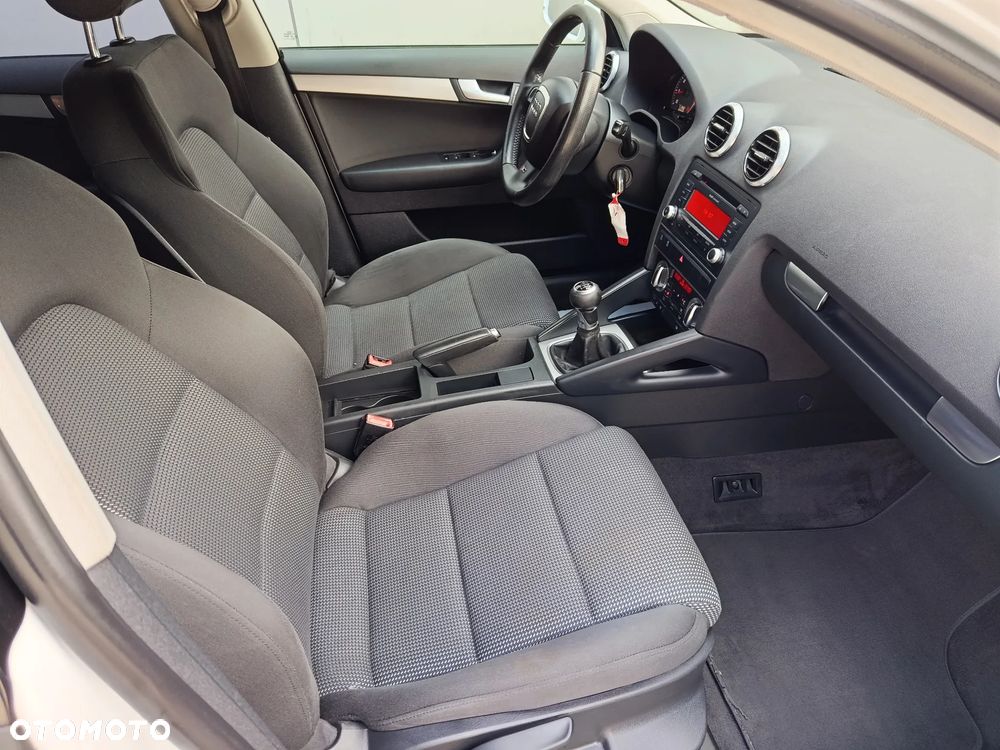 Audi A3 Sportback - 27