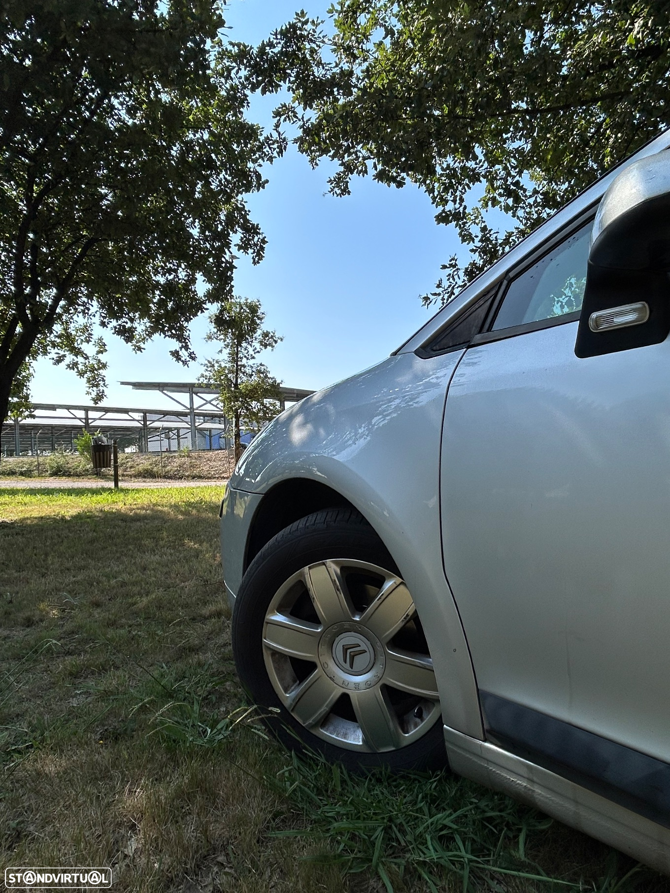 Citroën C4 1.6 HDi FAP Confort - 4