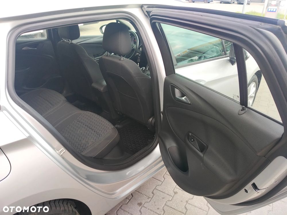 Opel Astra 1.6 CDTI Dynamic - 19