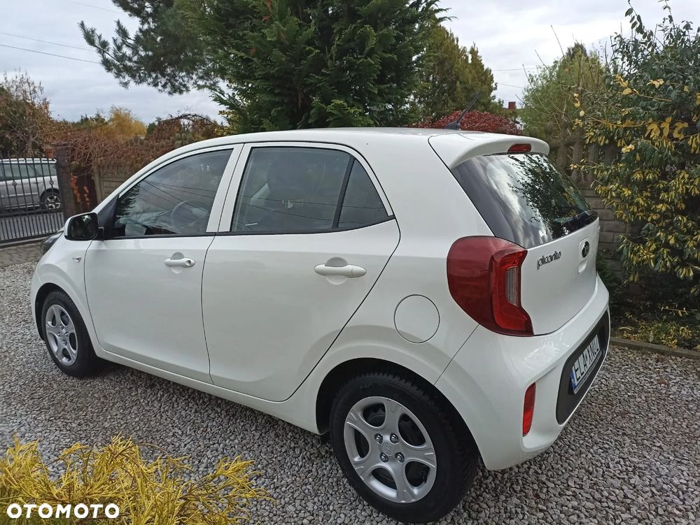 Kia Picanto - 11