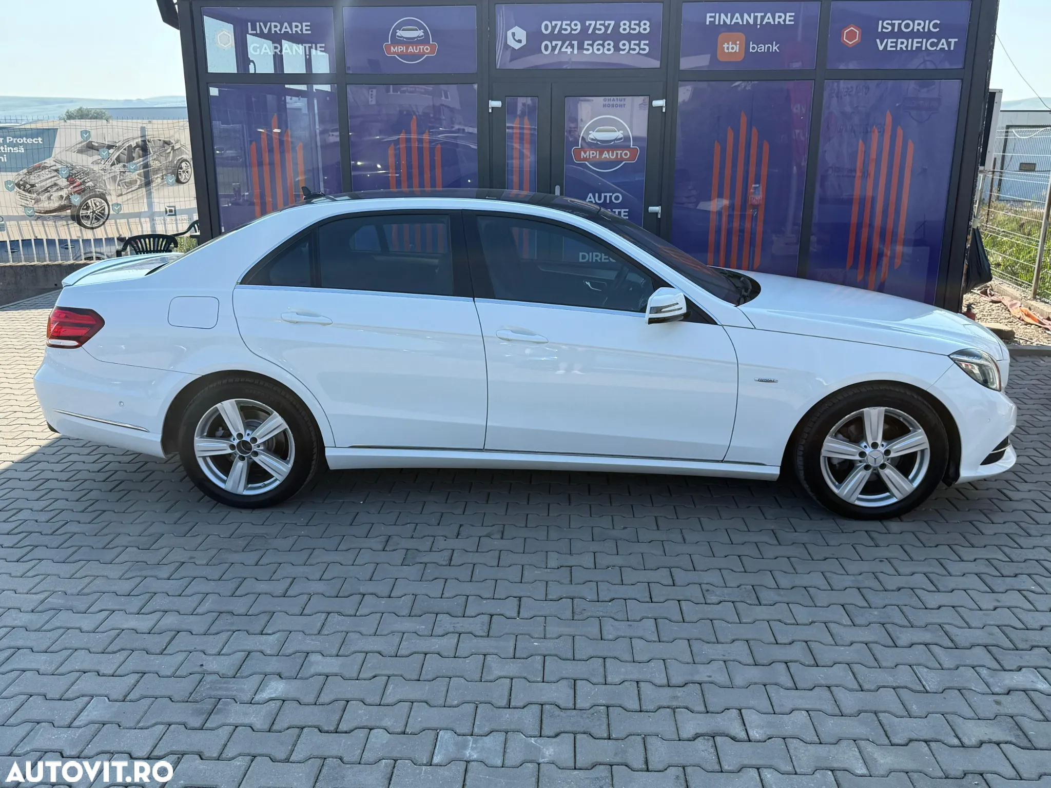 Mercedes-Benz E - 8