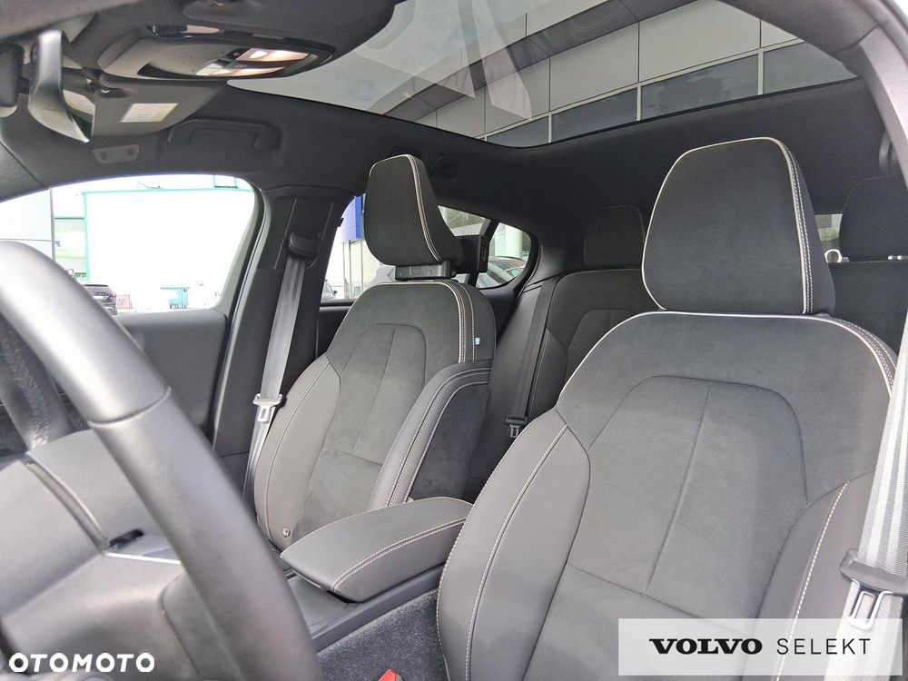 Volvo C40 - 12