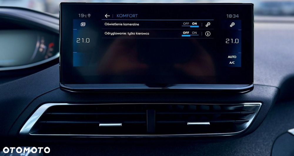 Peugeot 3008 1.5 BlueHDi Allure Pack S&S EAT8 - 30