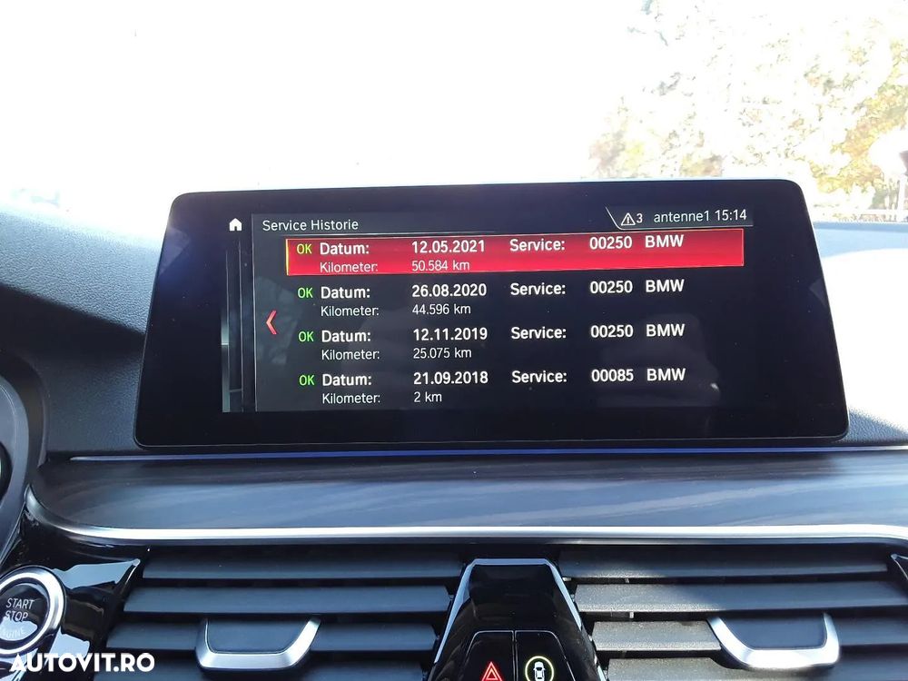 BMW Seria 5 530i xDrive Touring Aut. Luxury Line - 39