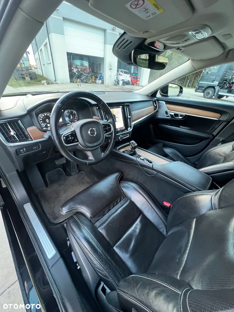 Volvo V90 D4 Inscription - 18