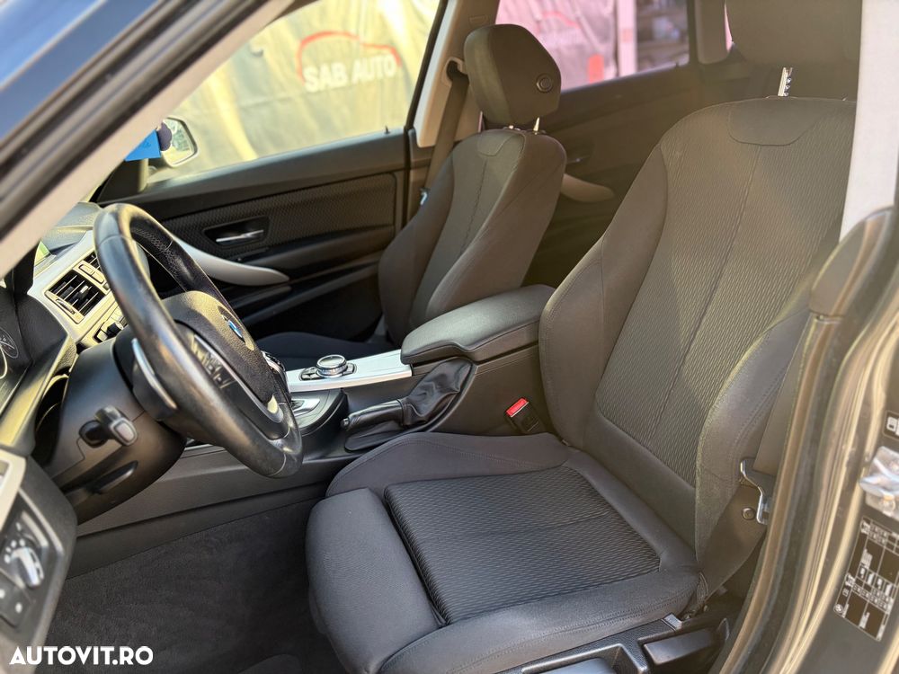 BMW Seria 3 320d GT Sport-Aut. - 16