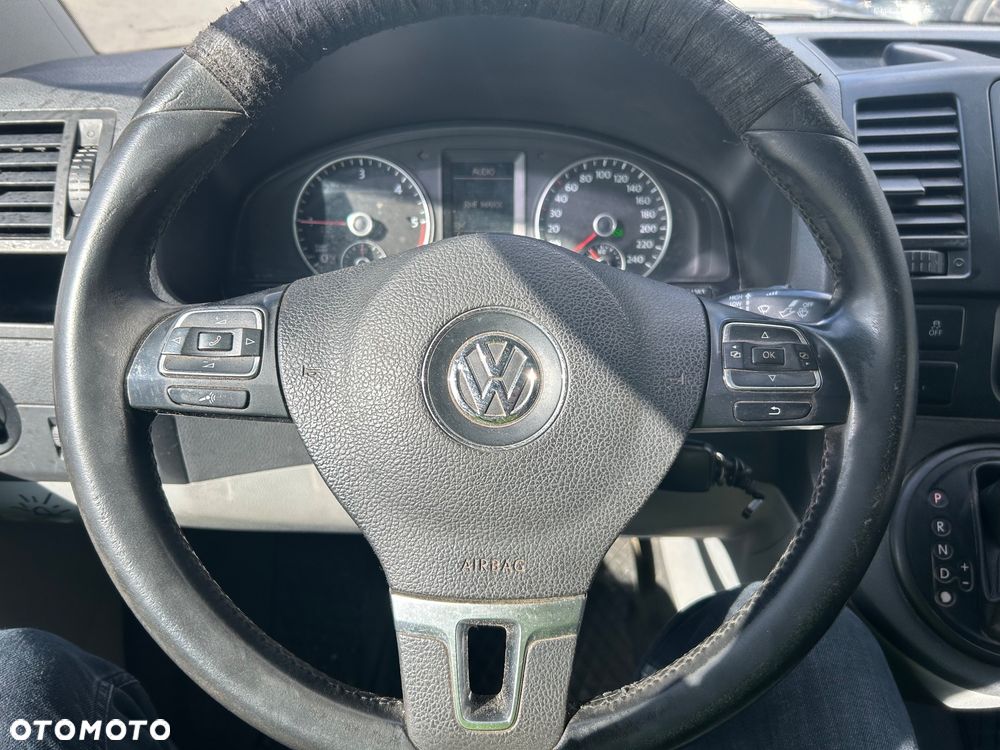 Volkswagen Transporter - 12