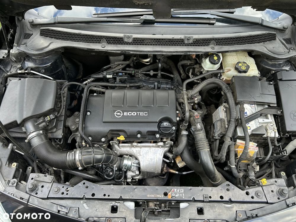 Opel Astra 1.4 T Sport - 7