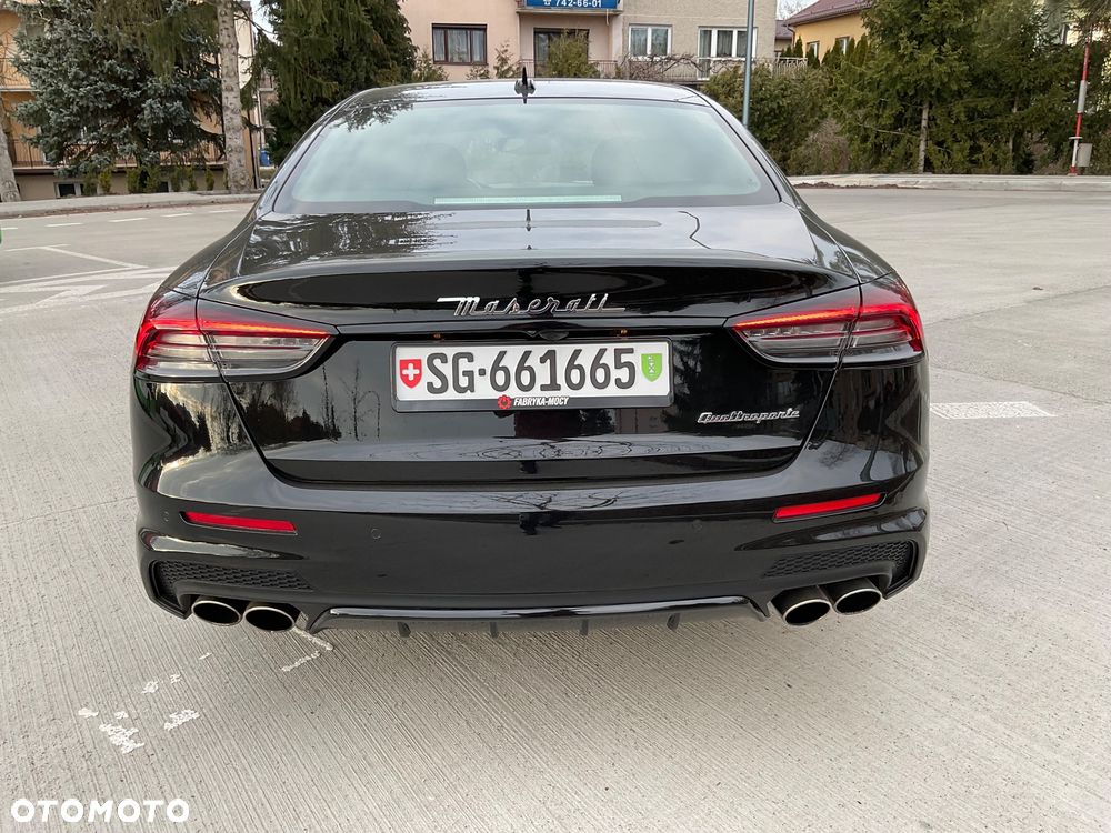 Maserati Quattroporte Q4 S - 9