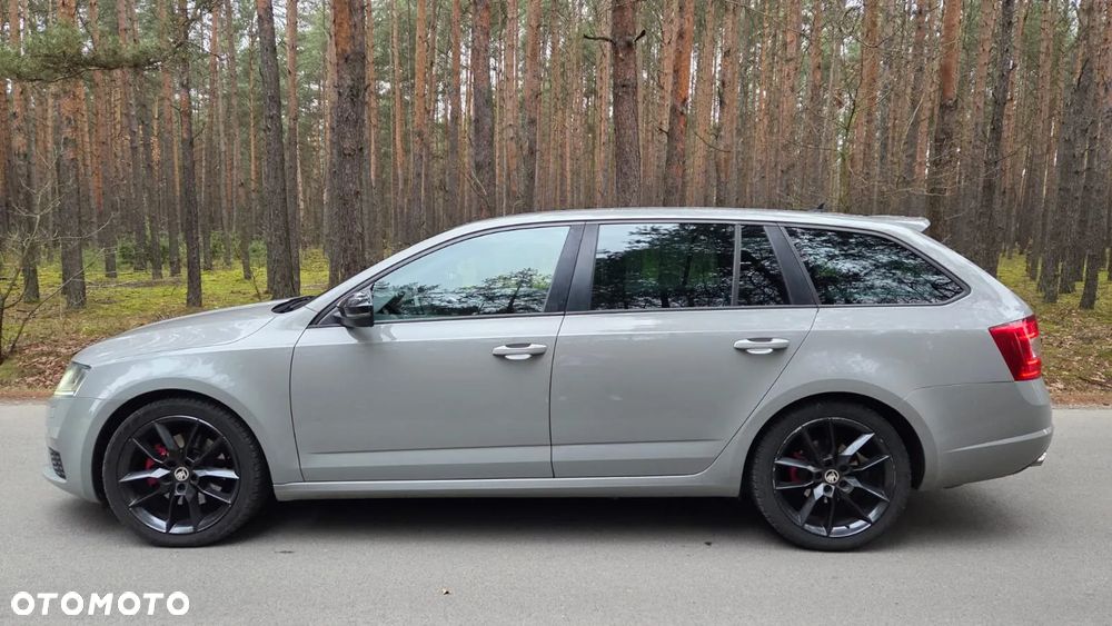 Skoda Octavia 2.0 TDI RS - 5