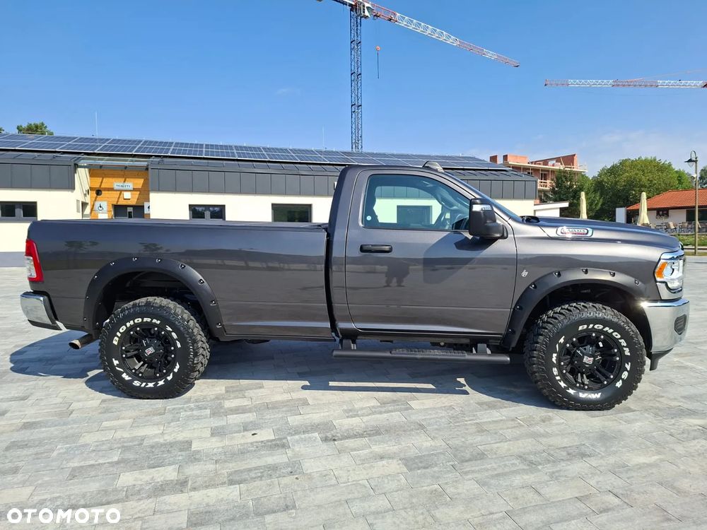 RAM 2500 - 5