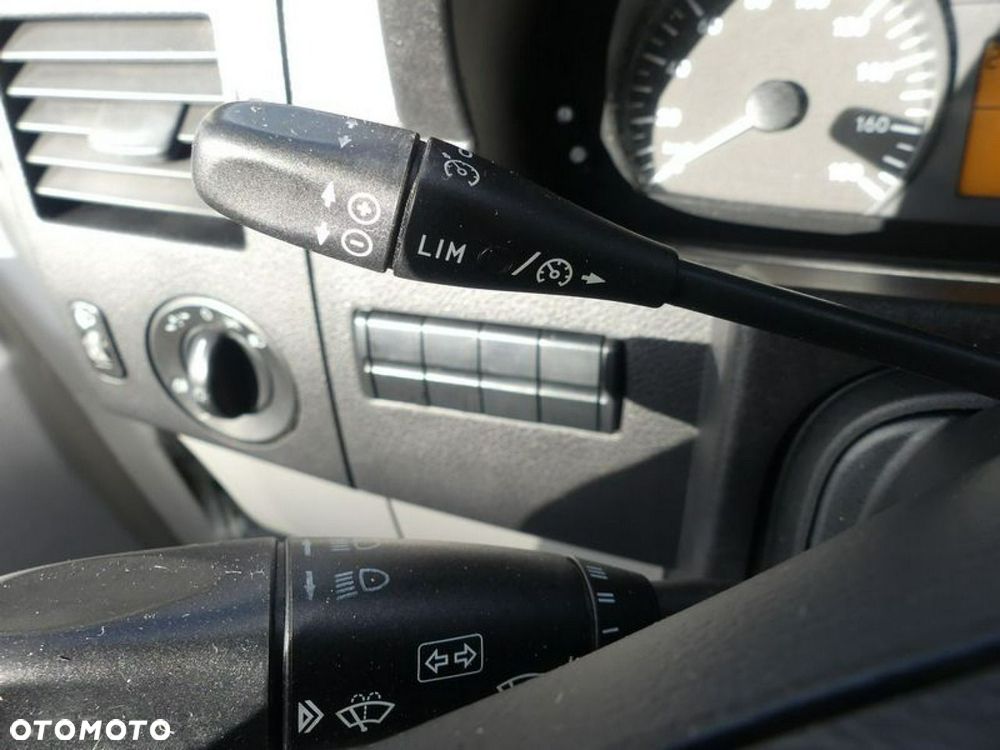 Mercedes-Benz Sprinter - 8