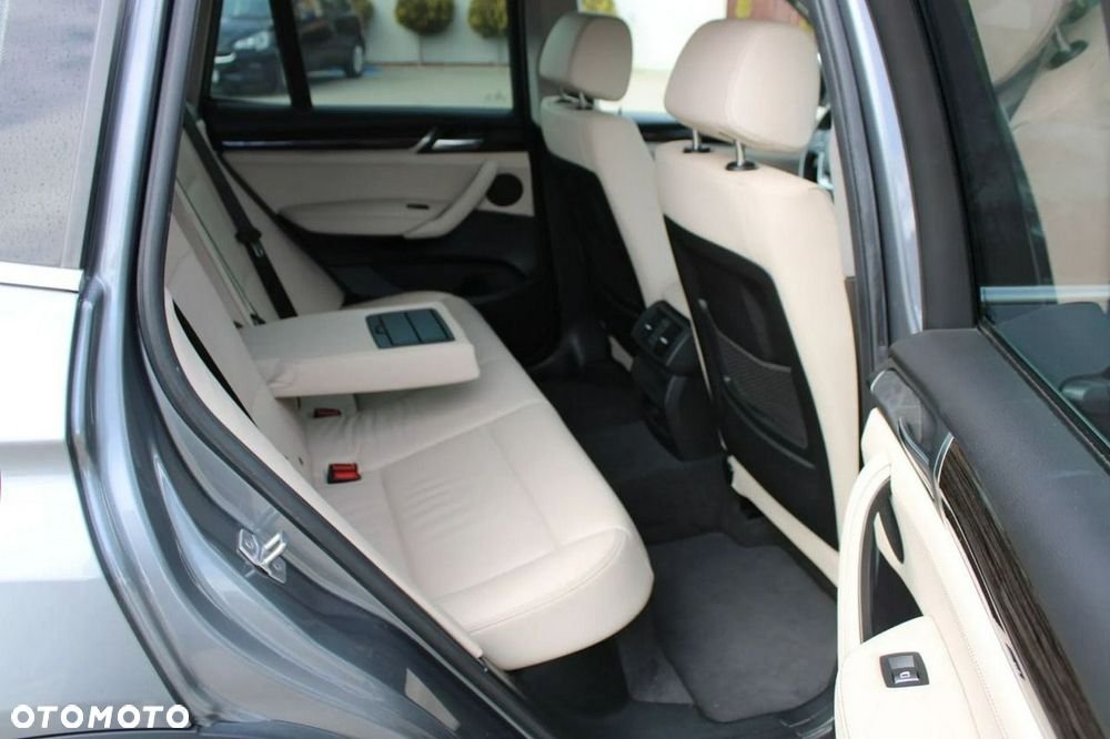 BMW X3 xDrive20d xLine - 33
