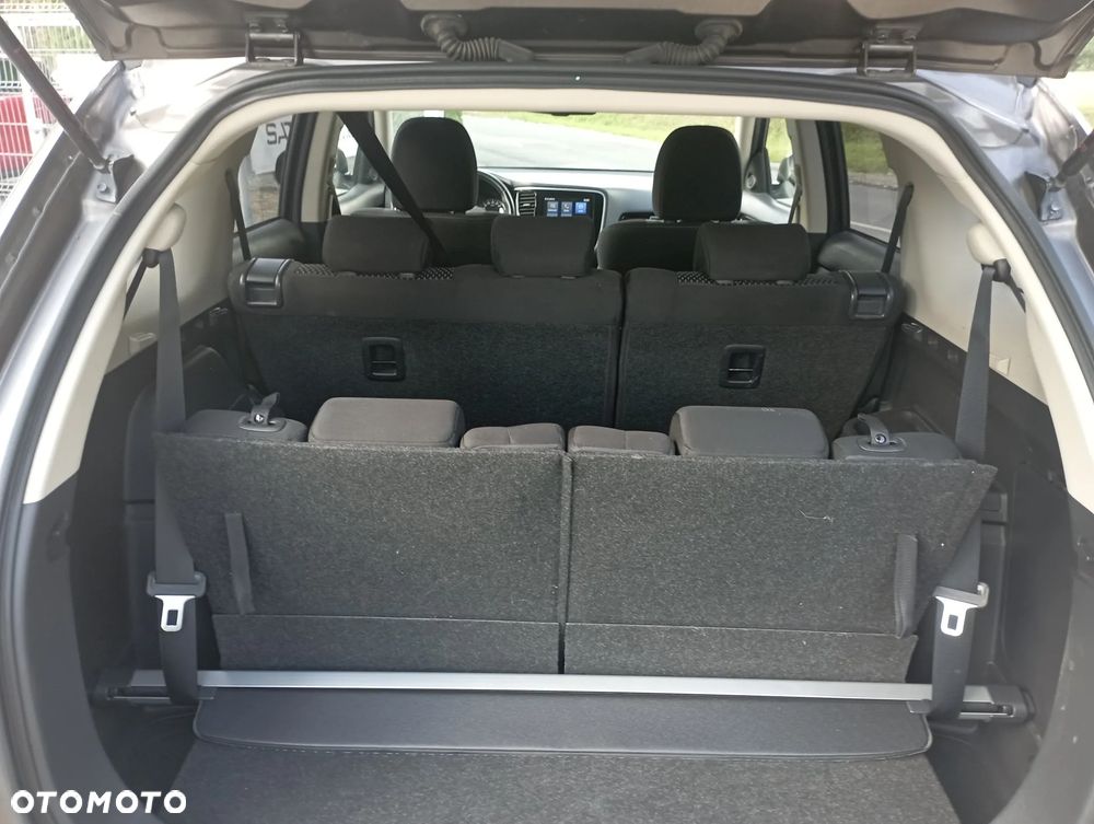 Mitsubishi Outlander 2.0 Intense + SDA 4WD CVT - 21