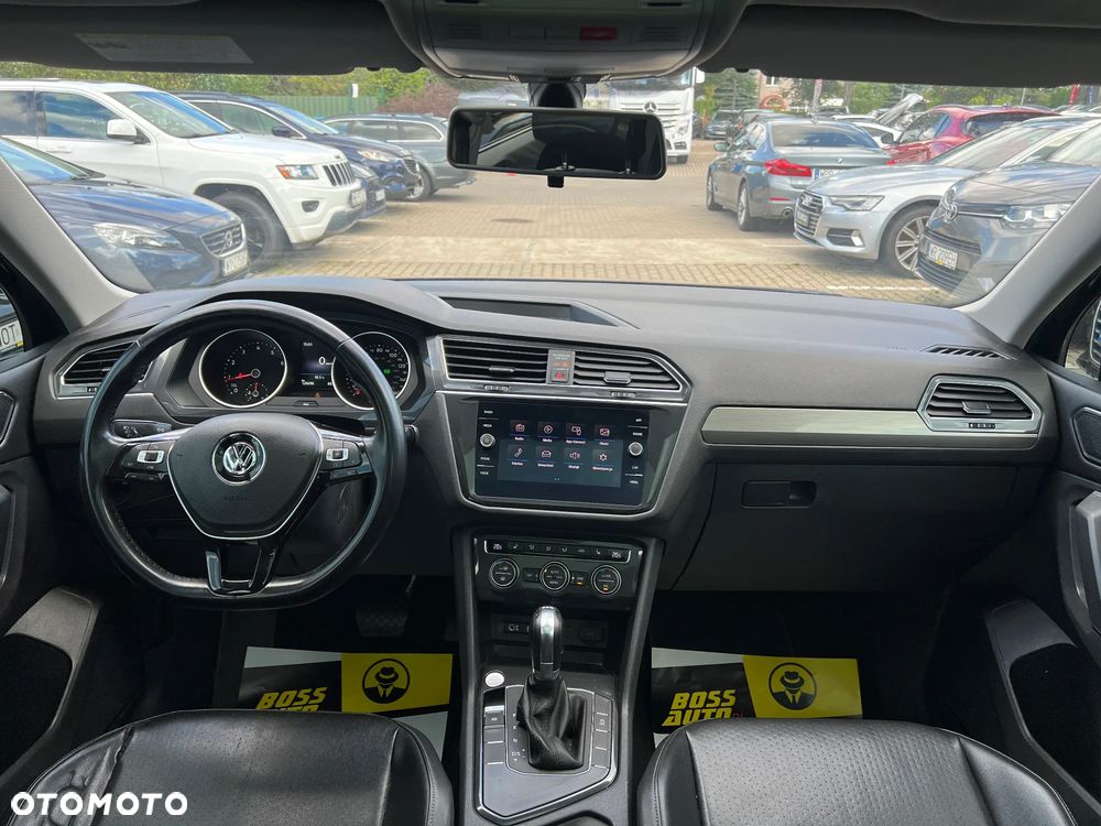 Volkswagen Tiguan Allspace - 16