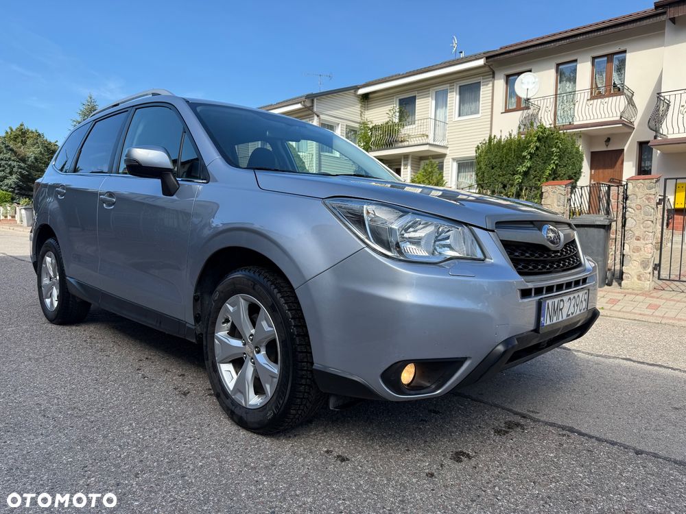 Subaru Forester 2.0i Exclusive - 2