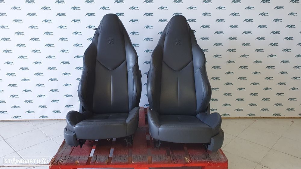 Bancos / Backets Peugeot RCZ em pele - 1