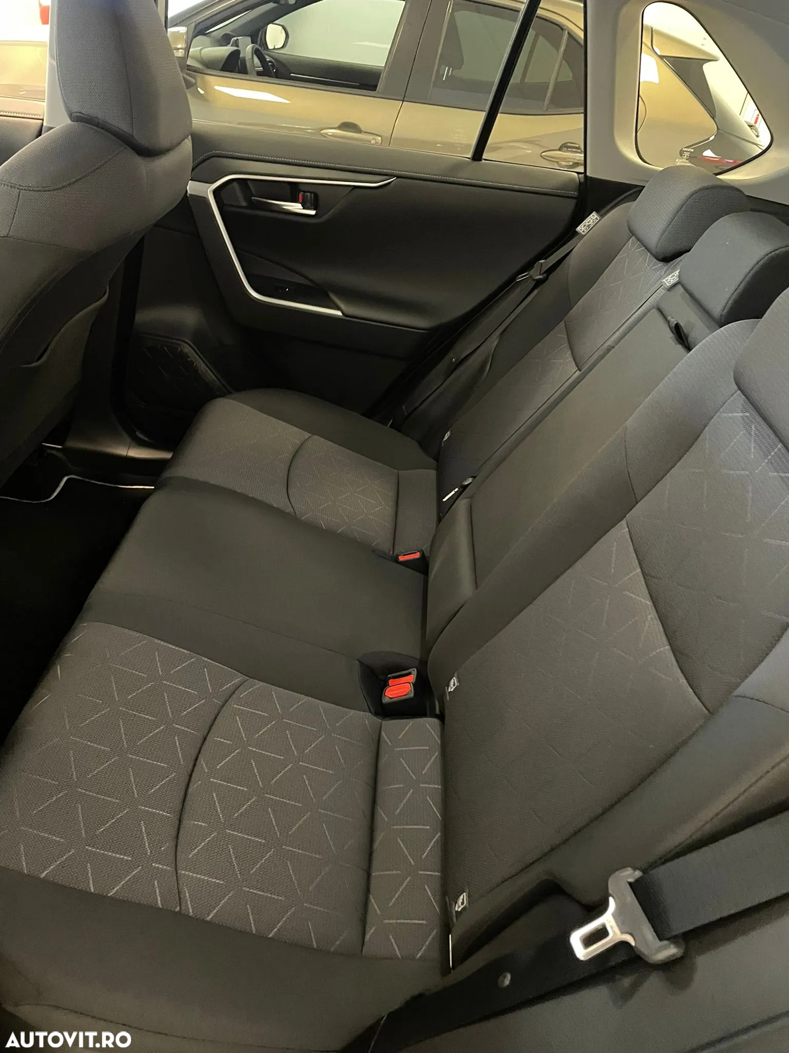 Toyota RAV4 2.5 Hybrid VVT-iE 4x4 Dynamic - 11
