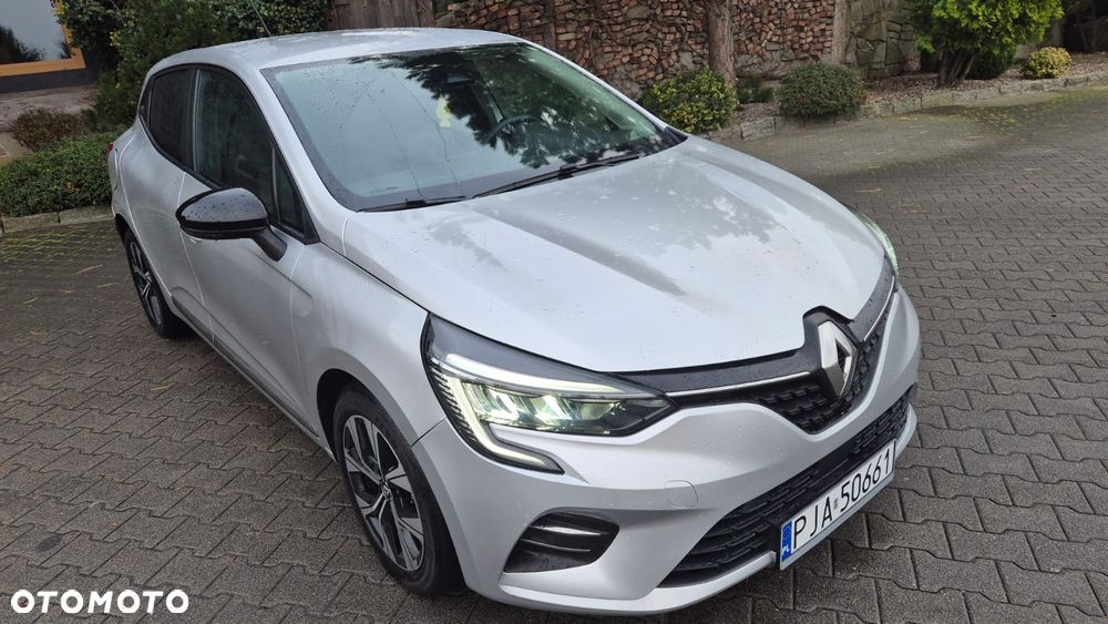 Renault Clio - 5
