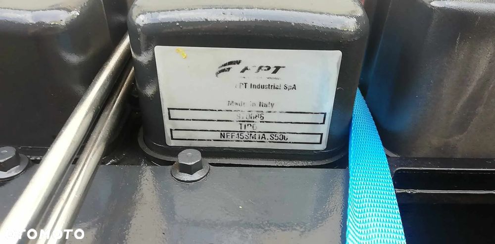 SILNIK FPT F4GE0455C*F650 TURBO 57,4 kW 18 699 zł netto - 12