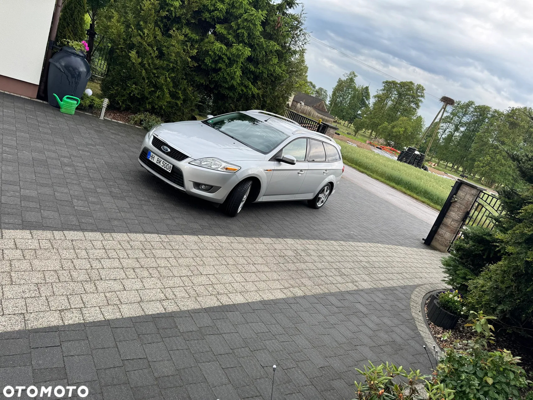 Ford Mondeo - 28