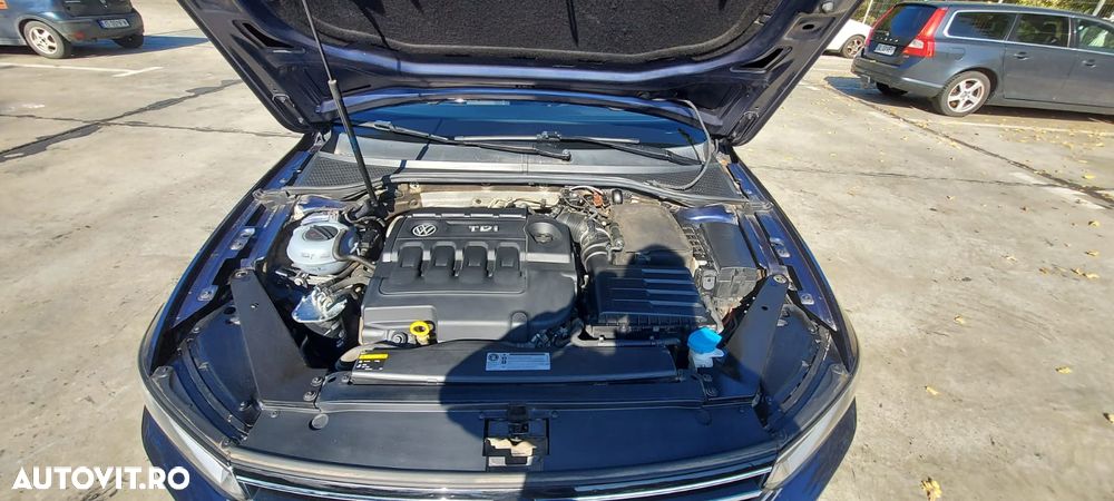 Volkswagen Passat 2.0 TDI (BlueMotion Technology) Comfortline - 5