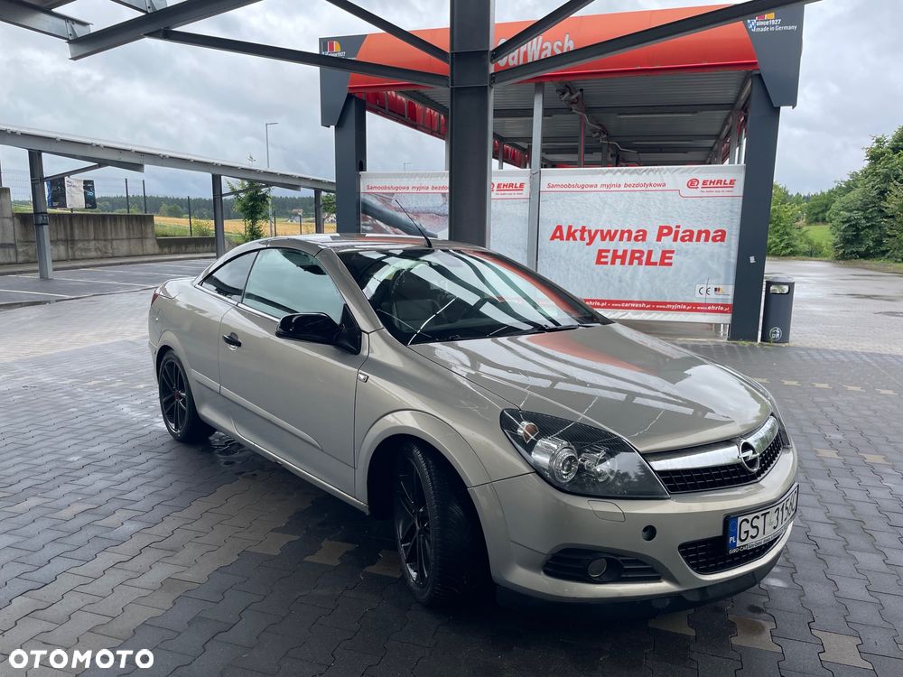 Opel Astra 1.6 T Cosmo - 8