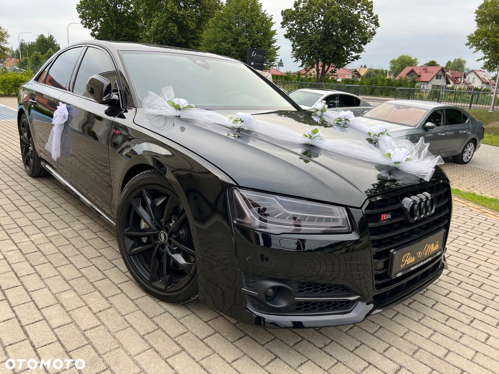 Audi S8 Plus - 1